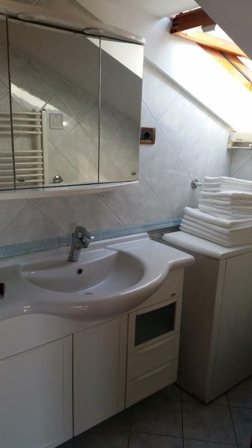 איזולה Cozy Apartments Buket In The Center מראה חיצוני תמונה